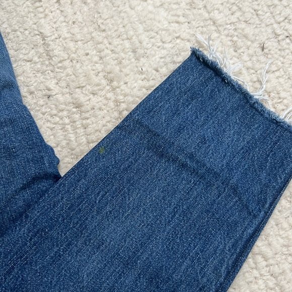 RE/DONE Originals High Rise Rigid Crop in Dark Wash jeans raw hem size 26 - Picture 6 of 7